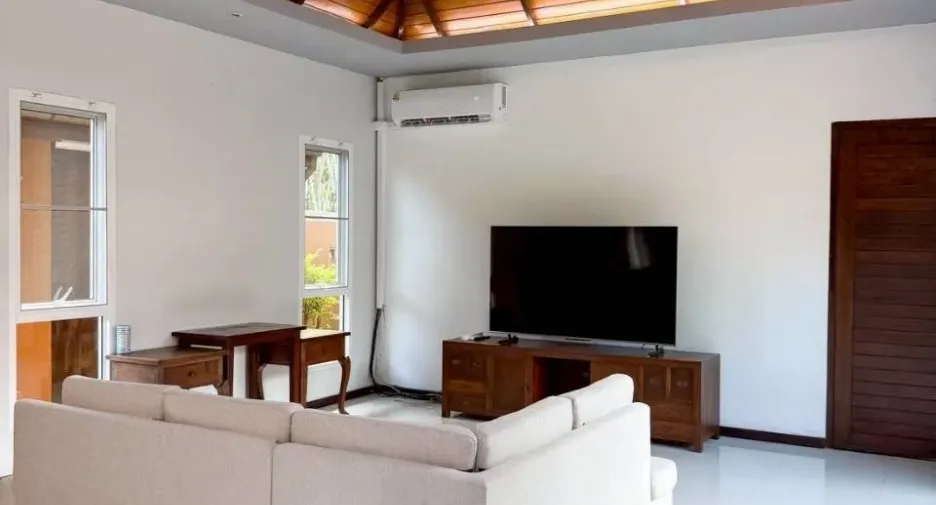 À vendre et à louer 3 chambres villa à Mueang Phuket, Phuket