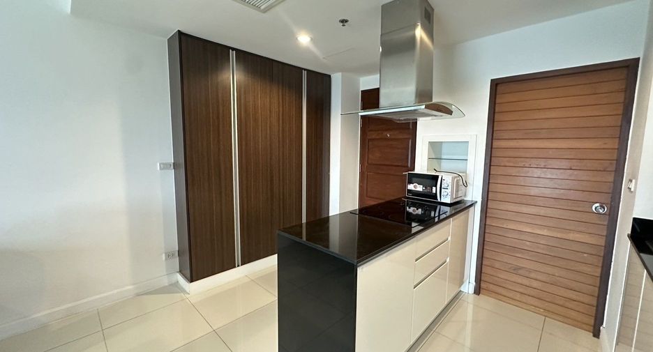 Condo en alquiler de 2 habitaciones en Bang Lamung, Chonburi