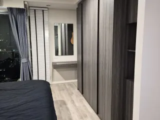 À vendre 1 chambre condo à Din Daeng, Bangkok