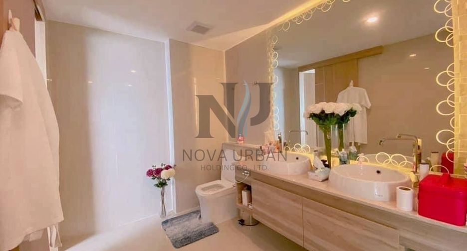 À vendre 2 chambres condo à Jomtien, Pattaya