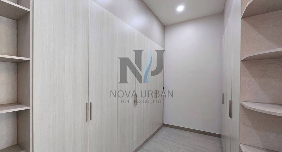 À vendre 4 chambres villa à Bang Lamung, Chonburi