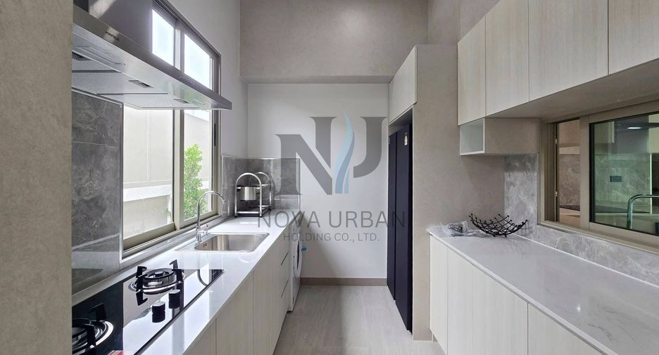À vendre 4 chambres villa à Bang Lamung, Chonburi