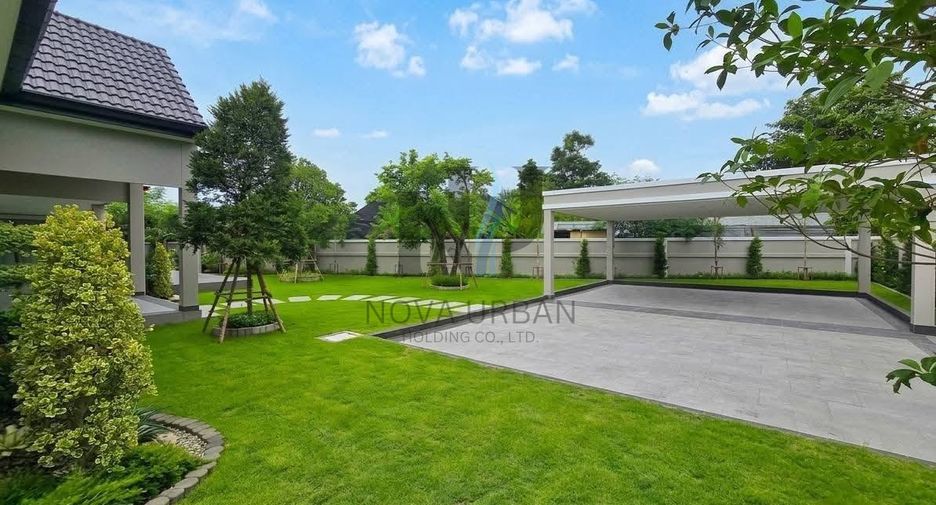 À vendre 4 chambres villa à Bang Lamung, Chonburi