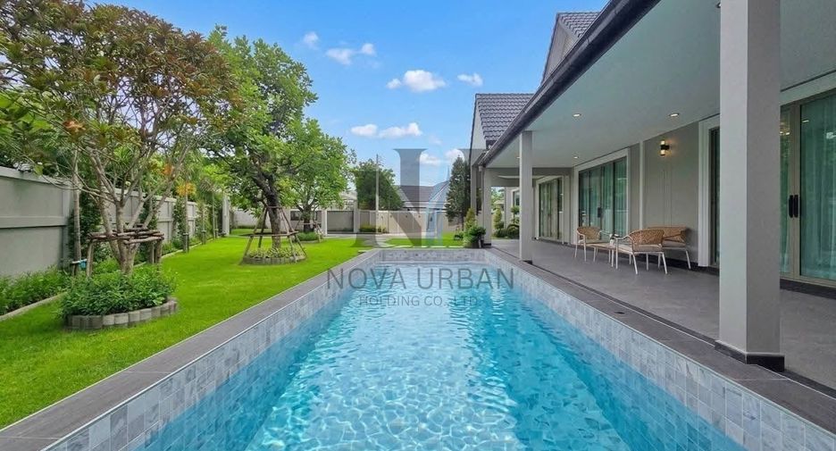À vendre 4 chambres villa à Bang Lamung, Chonburi