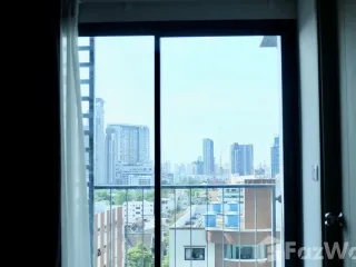 À louer 1 chambre condo à Phra Khanong, Bangkok