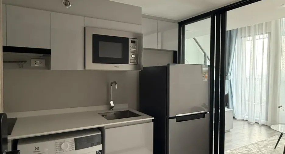 For rent 1 bed condo in Khlong Toei, Bangkok