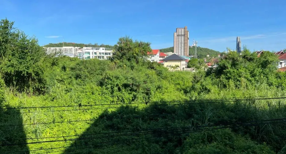 For sale studio condo in Bang Lamung, Chonburi