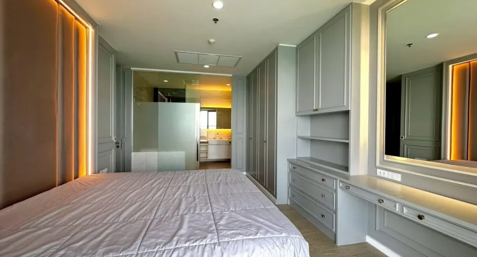 For rent 2 bedrooms condo in Bang Lamung, Chonburi
