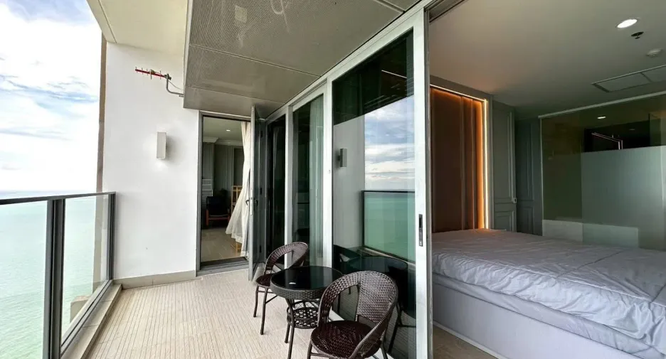 For rent 2 bedrooms condo in Bang Lamung, Chonburi