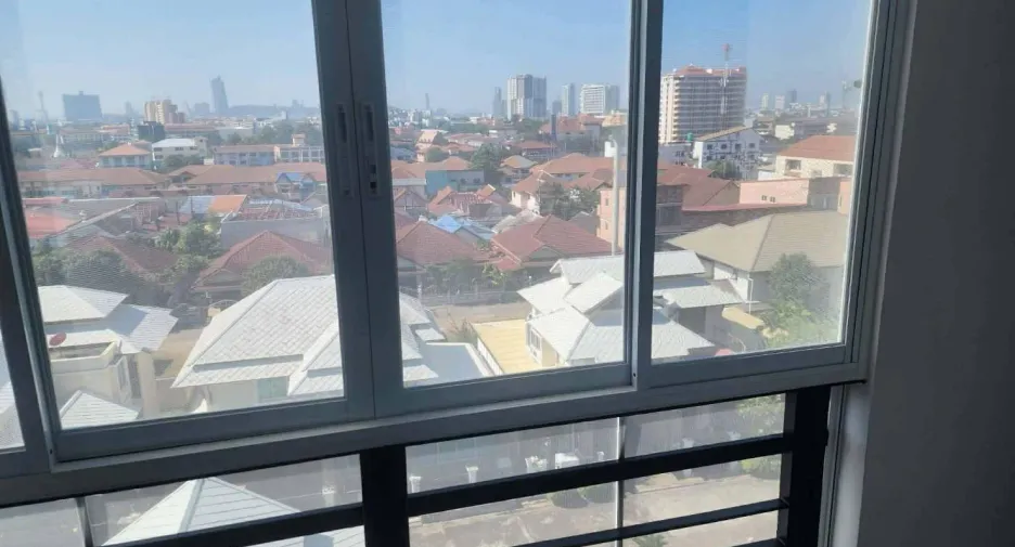 Condo en alquiler de 1 habitaciones en Bang Lamung, Chonburi