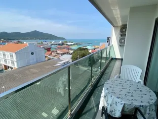 Condo en venta de 2 habitaciones en Bang Saray, Pattaya