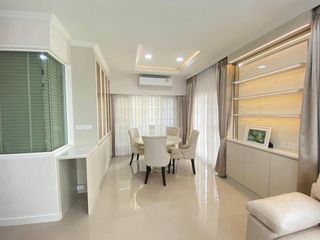 À louer 3 chambres maison à Mueang Samut Prakan, Samut Prakan