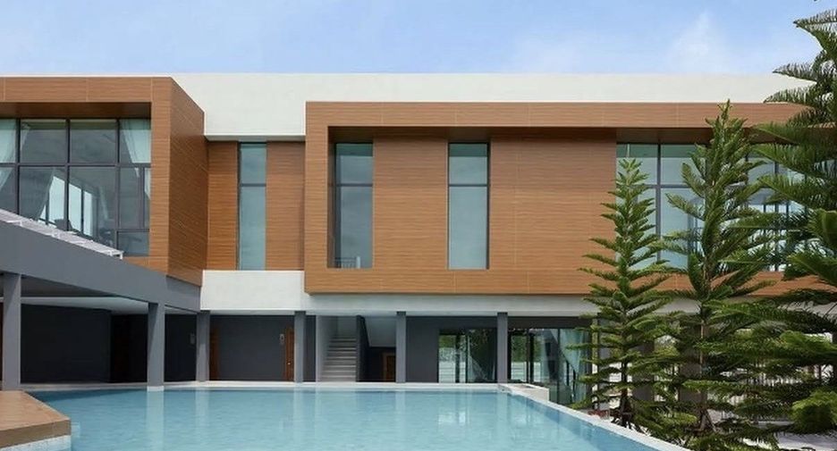 For rent 5 ベッドルーム house in Bang Phli, Samut Prakan