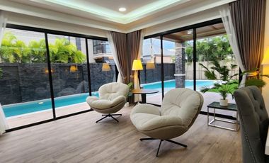 For sale and for rent 5 bedrooms villa in Bang Lamung, Chonburi