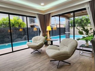 For Rent 5 Bedroom Villa In Bang Lamung, Chonburi