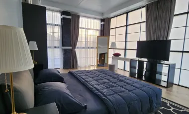 Villa en venta y en alquiler de 5 habitaciones en Bang Lamung, Chonburi
