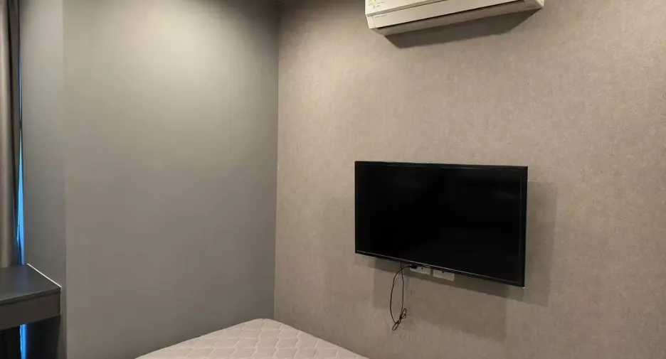 For rent 1 bed condo in Thon Buri, Bangkok
