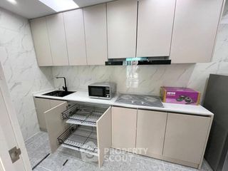Casa adosada en venta de 4 habitaciones en Bang Lamung, Chonburi