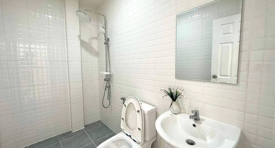 For sale 3 ベッドルーム house in Bang Lamung, Chonburi