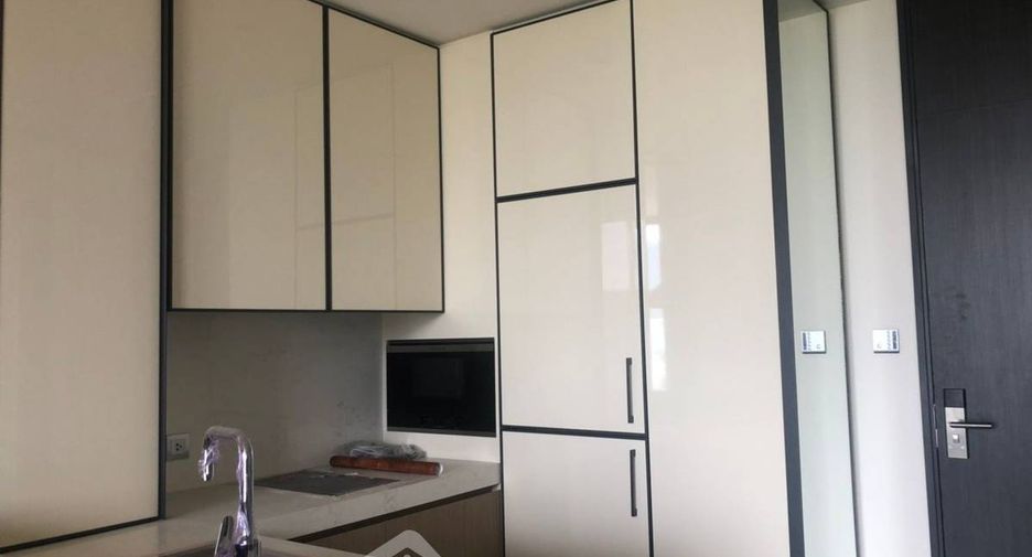 Wohnung zur Miete und zum Kauf mit 1 Zimmer in Khlong Toei, Bangkok