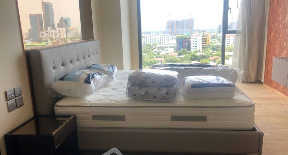 Wohnung zur Miete und zum Kauf mit 1 Zimmer in Khlong Toei, Bangkok