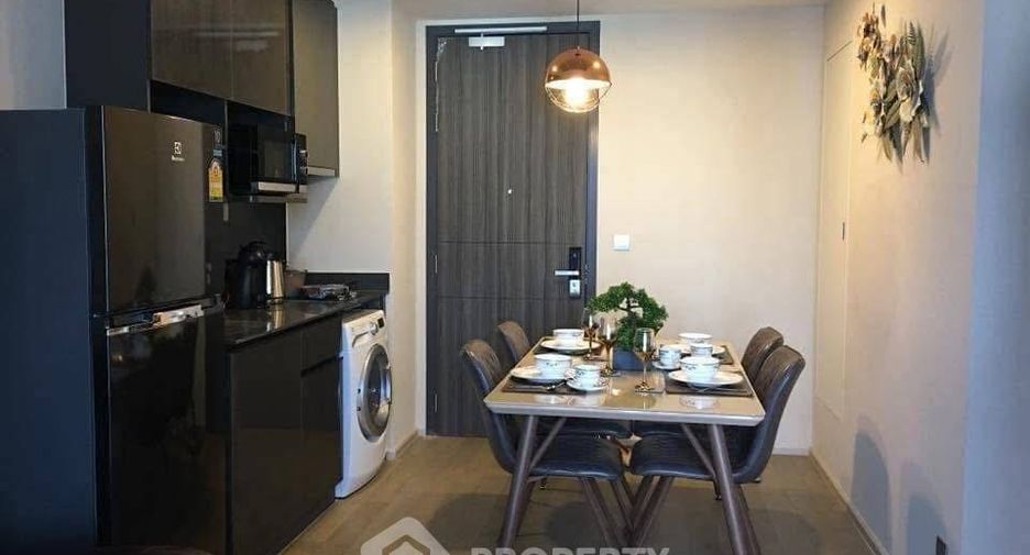 Condo en alquiler de 2 habitaciones en Khlong Toei, Bangkok