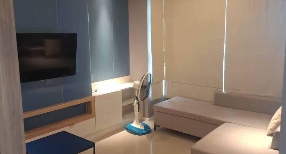 For rent 2 bedrooms condo 