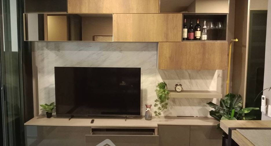 For rent 1 bed condo in Phra Khanong, Bangkok