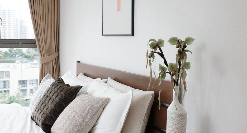 For rent 1 bed condo in Khlong Toei, Bangkok