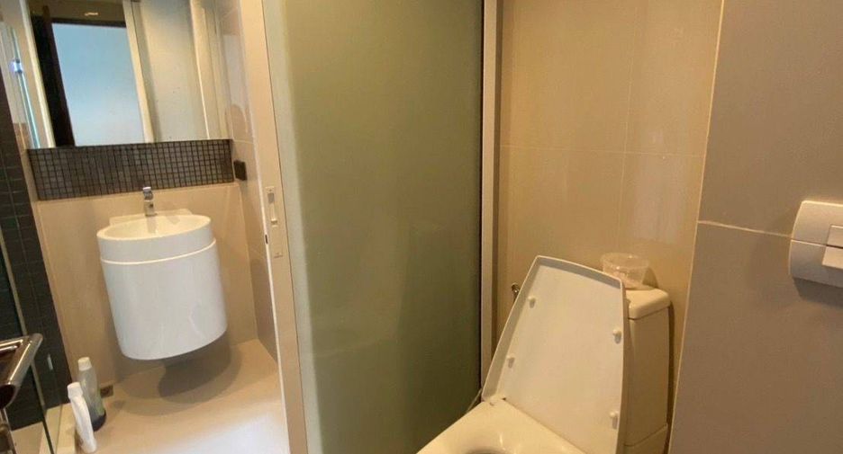 For rent 1 bed condo in Sathon, Bangkok