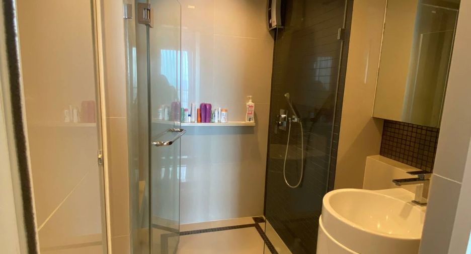 For rent 1 bed condo in Sathon, Bangkok