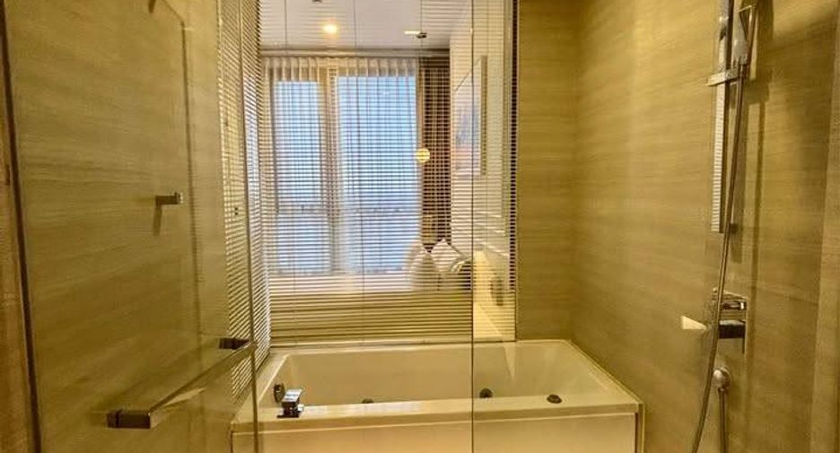 For rent 1 bed condo in Watthana, Bangkok