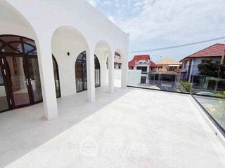 For rent 5 ベッドルーム house in Bang Lamung, Chonburi