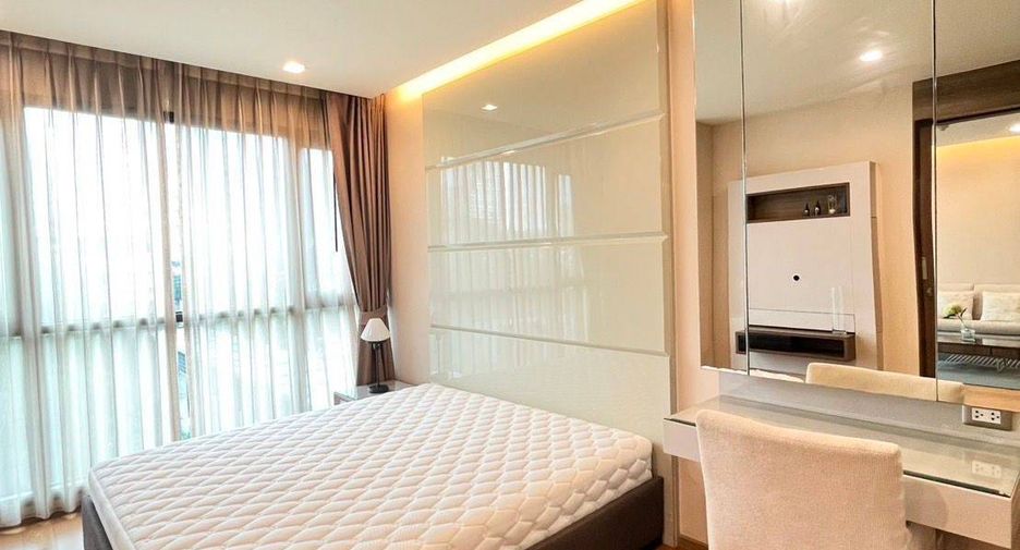 For rent 1 bed condo in Sathon, Bangkok