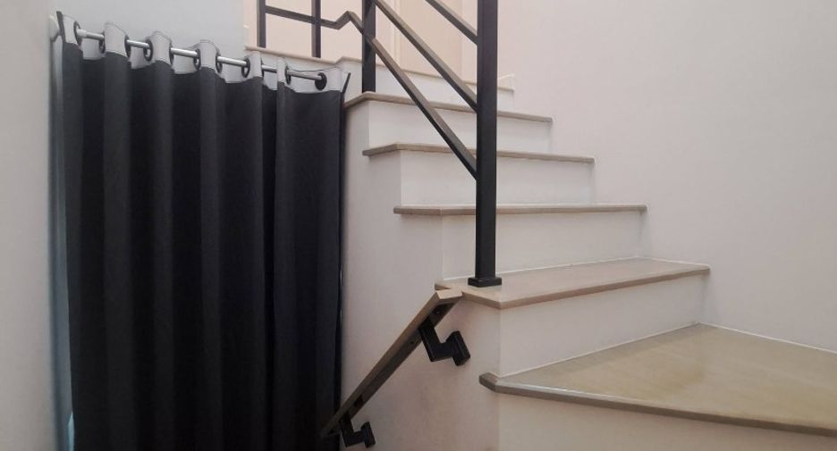 For rent 3 bedrooms house in Lat Krabang, Bangkok