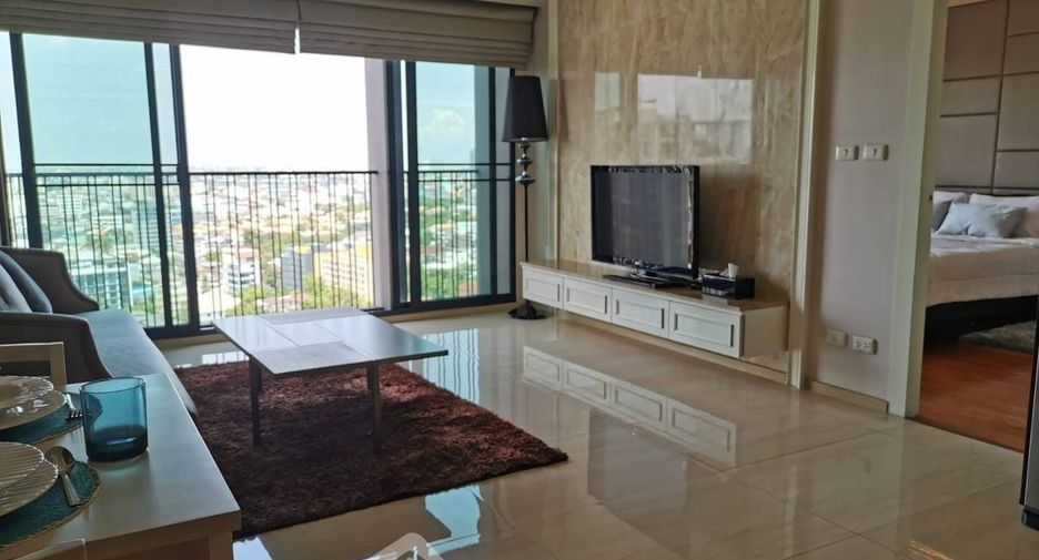 For rent 1 bed condo in Khlong Toei, Bangkok