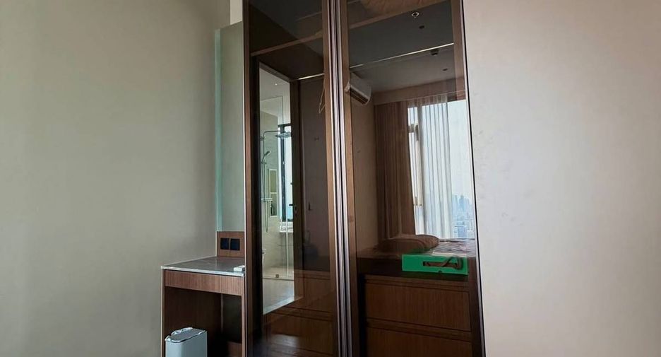 For rent 2 bedrooms condo in Ratchathewi, Bangkok