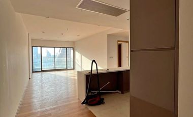 For rent 3 ベッドルーム condo in Khlong Toei, Bangkok