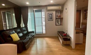 Condo en alquiler de 2 habitaciones en Phra Khanong, Bangkok