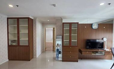 À louer 2 chambres condo à Huai Khwang, Bangkok