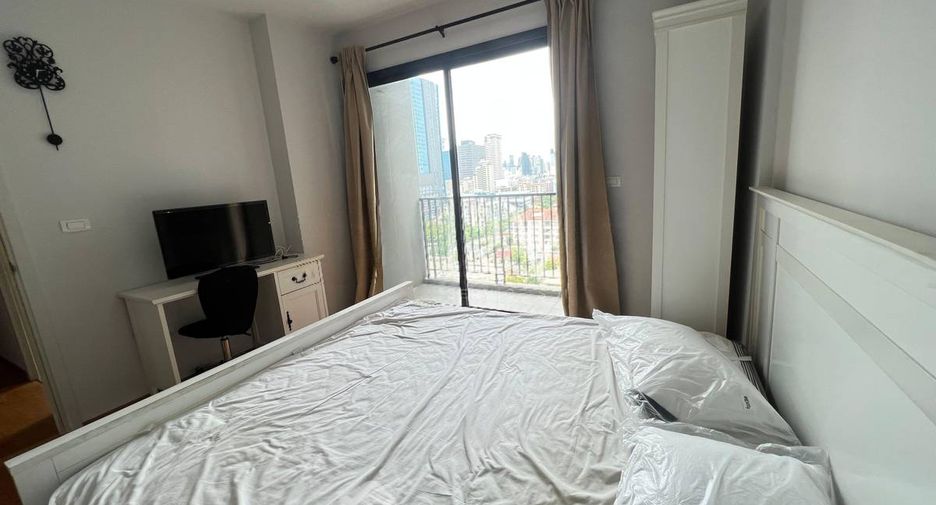 For rent 2 ベッドルーム condo in Phaya Thai, Bangkok