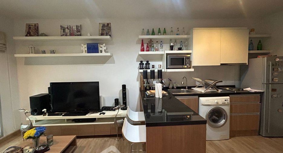 For rent 1 bed condo in Khlong Toei, Bangkok