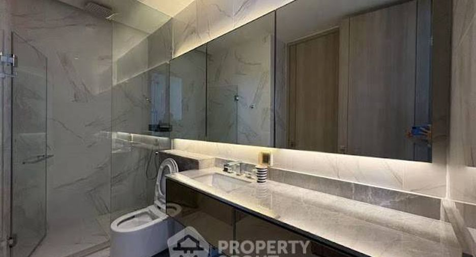 For rent 2 bedrooms condo in Sathon, Bangkok