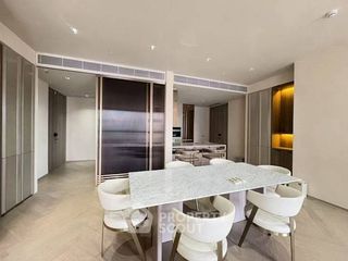 Condo en alquiler de 2 habitaciones en Sathon, Bangkok