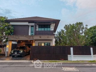 Casa en alquiler de 3 habitaciones en Prawet, Bangkok