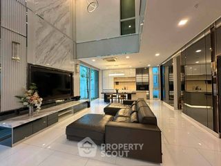 For rent 4 bedrooms house in Bueng Kum, Bangkok