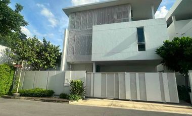 For rent 4 bedrooms house in Bueng Kum, Bangkok