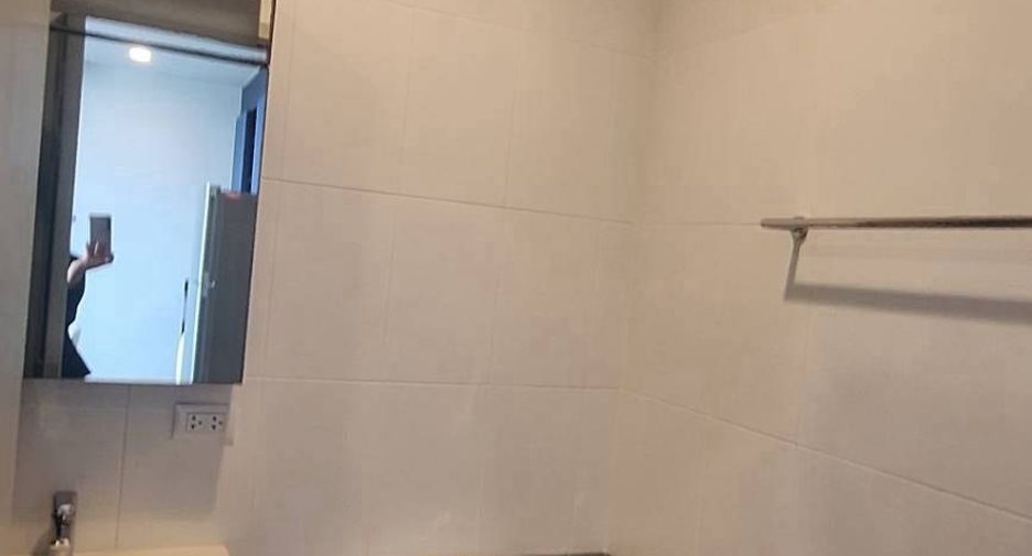 Condo en alquiler de 2 habitaciones en Watthana, Bangkok
