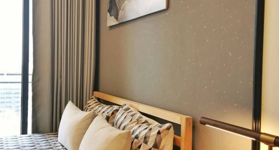 For rent 1 bed condo in Phaya Thai, Bangkok
