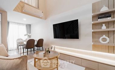For rent 2 bedrooms condo in Bang Rak, Bangkok